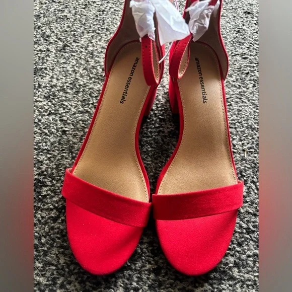 Red High Heel Shoes - Picture 12 of 13